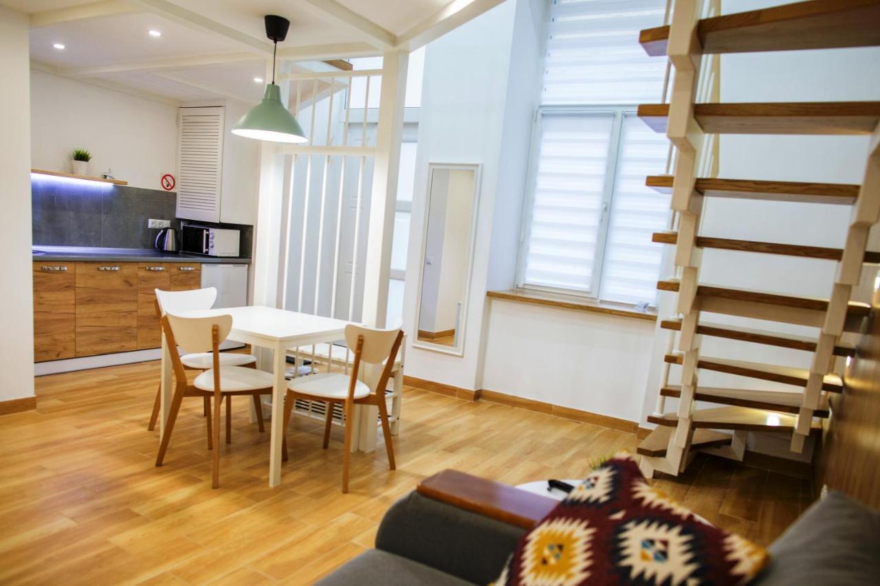 Smart City Apartament Lviv Eksteriør billede